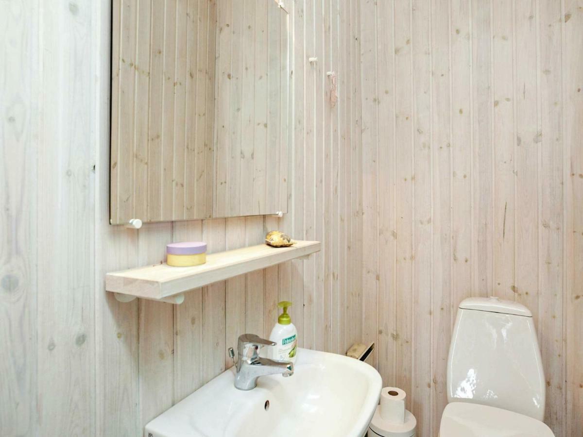 6 Person Holiday Home In Otterup Cameră foto